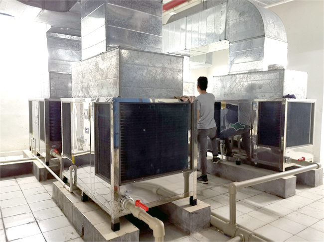 选择小区空气能泳池恒温热泵机组，舒适安全又节能