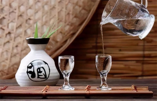 高温热泵：一款卫生又高效的白酒蒸汽炉子