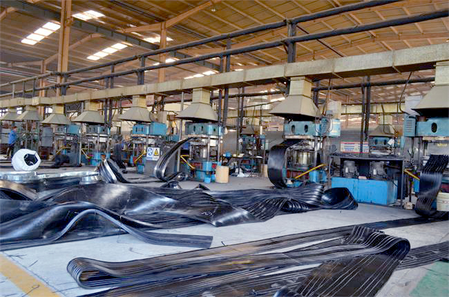 橡胶产业实施碳中和的路径及高温热泵在减碳中的应用