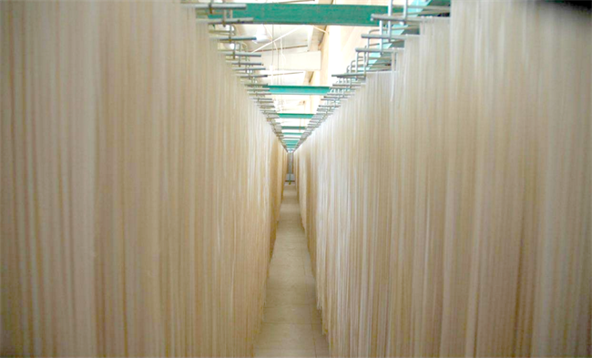 碧涞热泵技术为挂面生产厂破解减碳难题，推动可持续发展