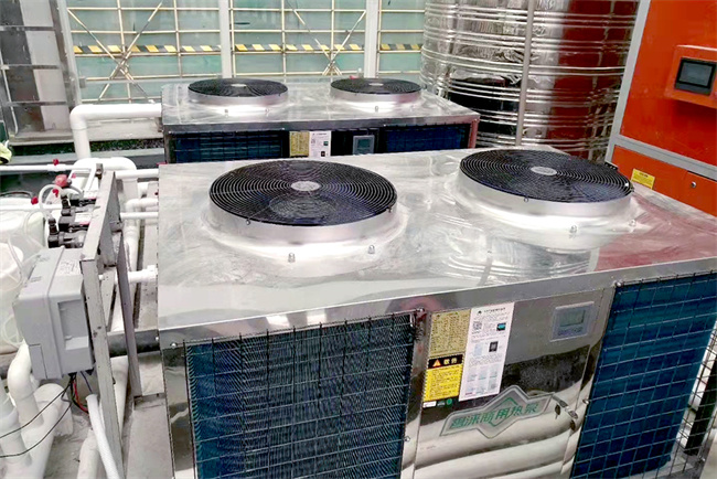 碧涞热泵在绿地控股恒温泳池项目中的应用