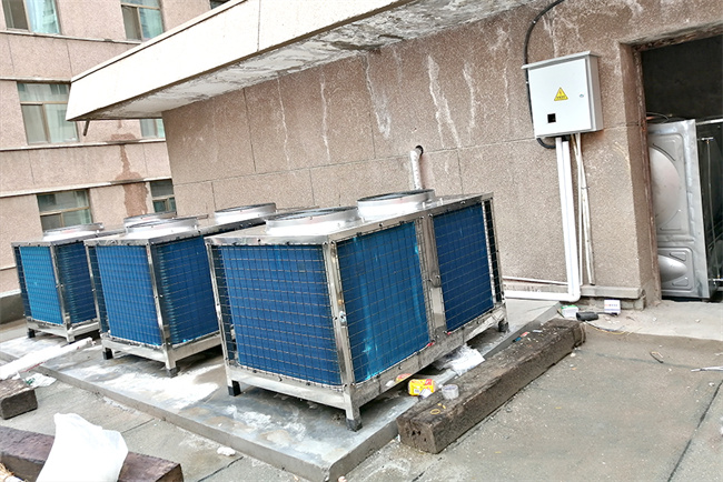 兰州城市学院幼儿师范学院:选用碧涞空气能热泵,打造舒适热水体验