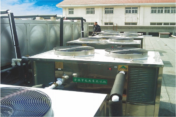 河南学校热泵热水系统